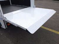 三菱ふそうキャンターダブルキャブ（Wキャブ）小型（2t・3t）[写真08]