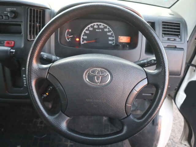 トヨタタウンエース平ボディ小型（2t・3t）[写真04]