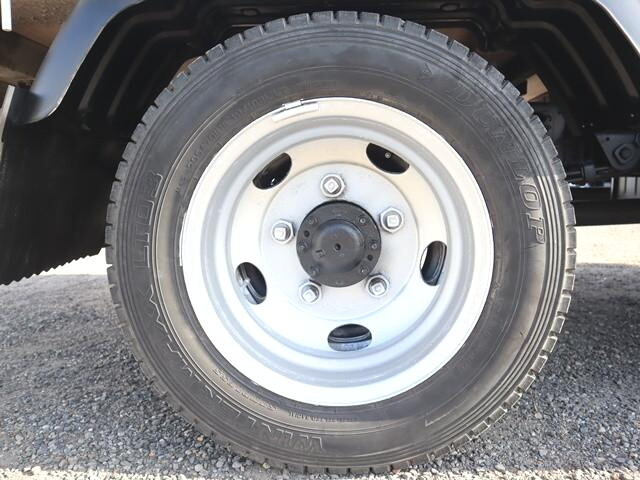 日野デュトロ平ボディ小型（2t・3t）[写真24]