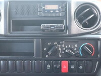 日野デュトロ平ボディ小型（2t・3t）[写真32]