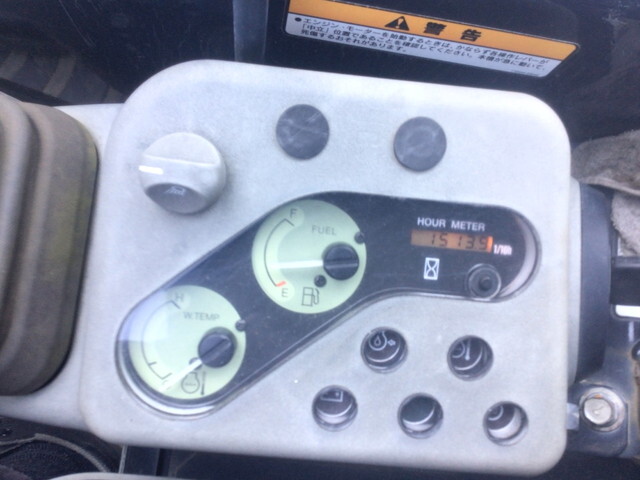 ヤンマーミニユンボ（ミニバックホー）[写真03]