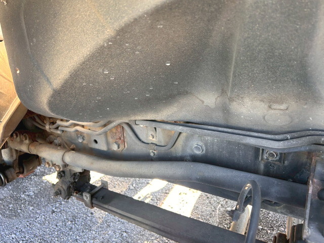 いすゞギガアルミウイング大型（10t）[写真34]