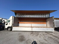 いすゞギガアルミウイング大型（10t）[写真07]