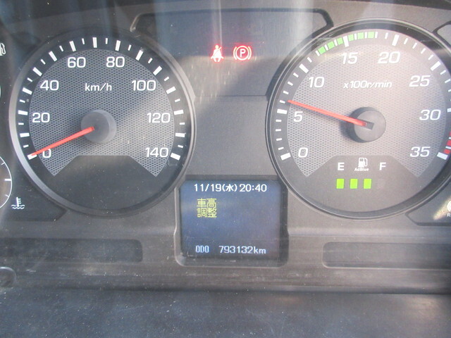 三菱ふそうファイターアルミウイング増トン（6t・8t）[写真21]