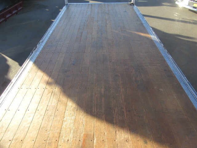 三菱ふそうファイターアルミウイング増トン（6t・8t）[写真38]