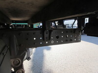 三菱ふそうキャンター平ボディ小型（2t・3t）[写真11]