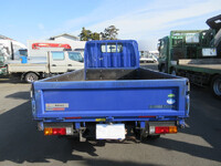 三菱ふそうキャンター平ボディ小型（2t・3t）[写真07]