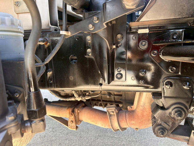 いすゞフォワードアルミウイング中型（4t）[写真37]