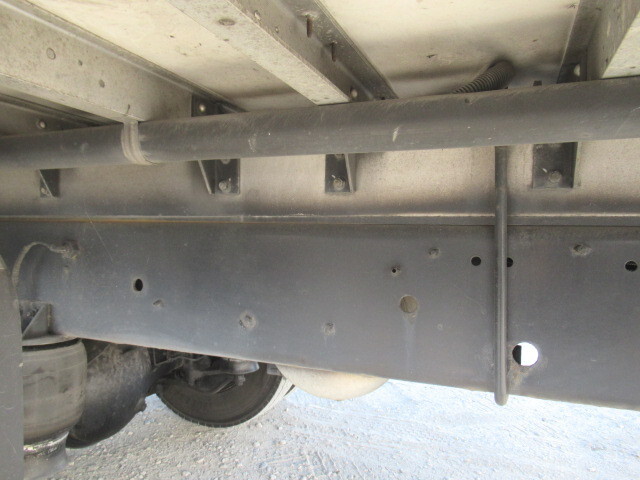 日野レンジャーアルミウイング中型（4t）[写真21]