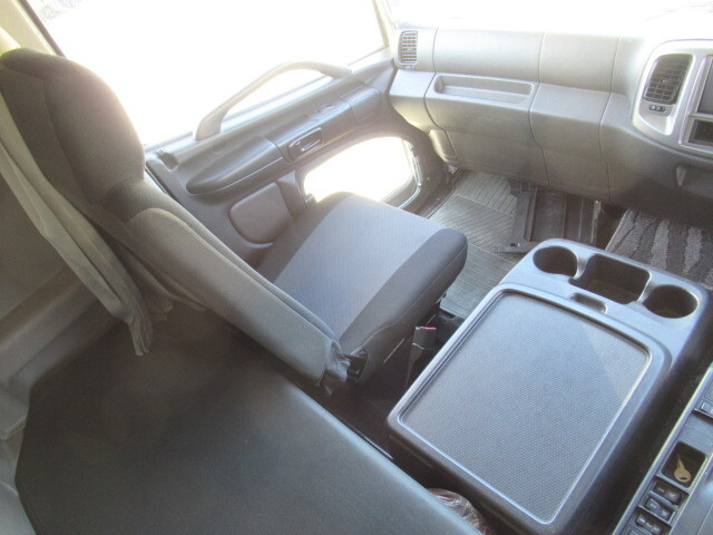 日野レンジャーアルミウイング中型（4t）[写真28]