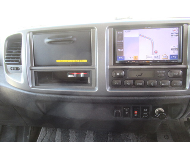 日野レンジャーアルミウイング中型（4t）[写真32]