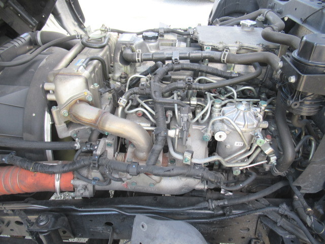 日野レンジャーアルミウイング中型（4t）[写真34]