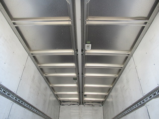 日野レンジャーアルミウイング中型（4t）[写真09]