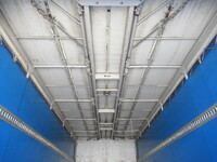 日野レンジャー幌ウイング中型（4t）[写真13]