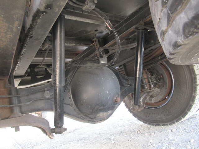 日野レンジャー幌ウイング中型（4t）[写真22]