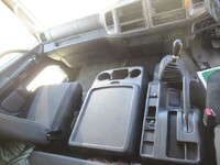 日野レンジャー幌ウイング中型（4t）[写真29]