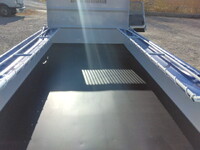 いすゞエルフダンプ小型（2t・3t）[写真12]