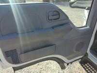 いすゞエルフダンプ小型（2t・3t）[写真29]