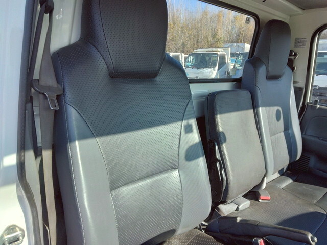 いすゞエルフダンプ小型（2t・3t）[写真29]