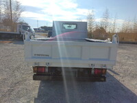 いすゞエルフダンプ小型（2t・3t）[写真10]