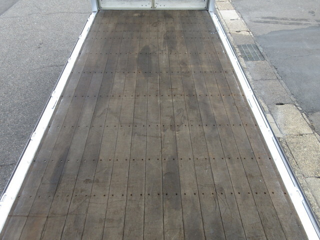 トヨタその他の車種アルミウイング小型（2t・3t）[写真13]