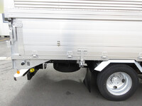 トヨタその他の車種アルミウイング小型（2t・3t）[写真33]