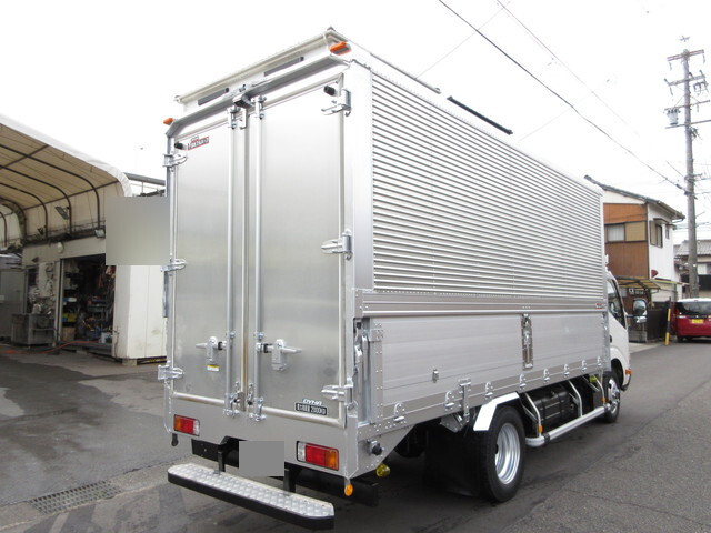 トヨタその他の車種アルミウイング小型（2t・3t）[写真04]