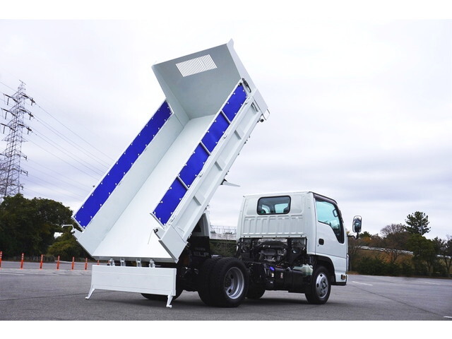 いすゞエルフダンプ小型（2t・3t）[写真02]