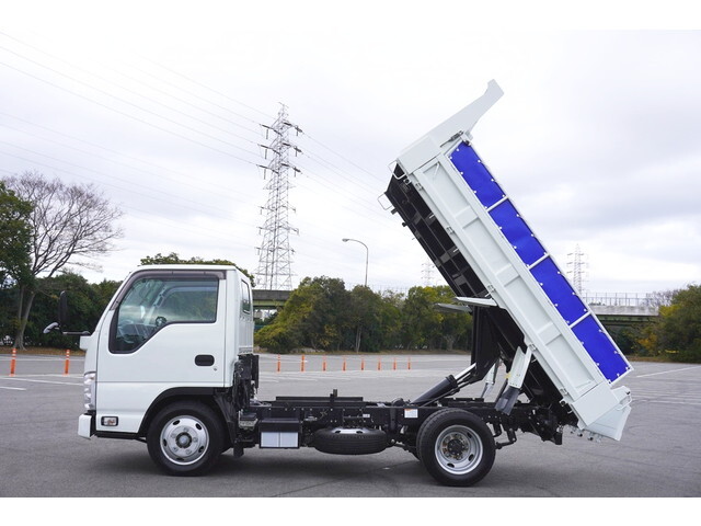いすゞエルフダンプ小型（2t・3t）[写真03]