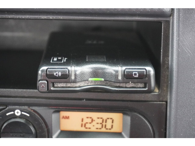 いすゞエルフダンプ小型（2t・3t）[写真38]