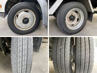 日野デュトロアルミバン小型（2t・3t）[写真34]