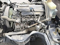 三菱ふそうキャンター平ボディ小型（2t・3t）[写真14]