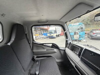 三菱ふそうキャンター平ボディ小型（2t・3t）[写真39]