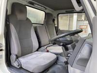 マツダタイタンアルミバン小型（2t・3t）[写真13]