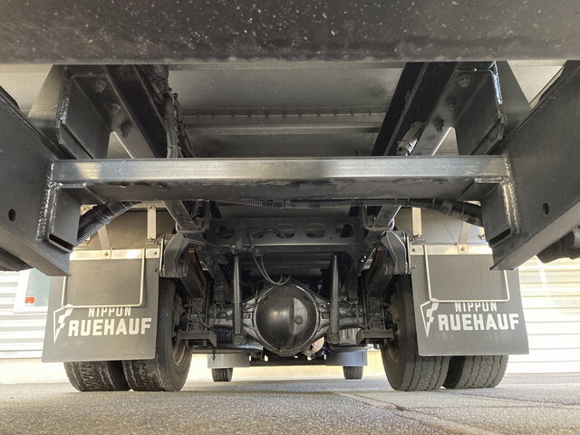 日野デュトロパネルバン小型（2t・3t）[写真12]