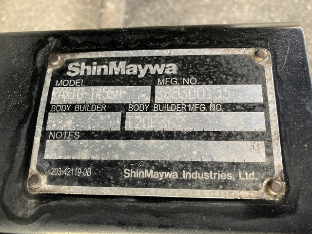 日野デュトロパネルバン小型（2t・3t）[写真28]