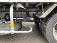 日野デュトロパネルバン小型（2t・3t）[写真32]