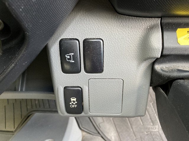 日野デュトロパネルバン小型（2t・3t）[写真35]