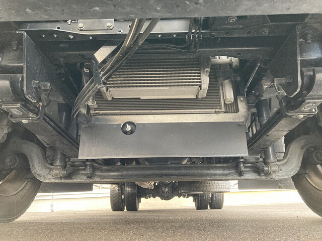 日野デュトロパネルバン小型（2t・3t）[写真08]