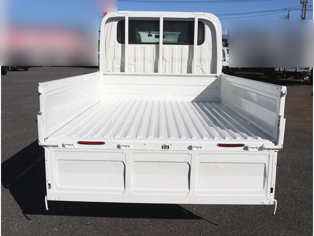 トヨタその他の車種ダブルキャブ（Wキャブ）小型（2t・3t）[写真08]