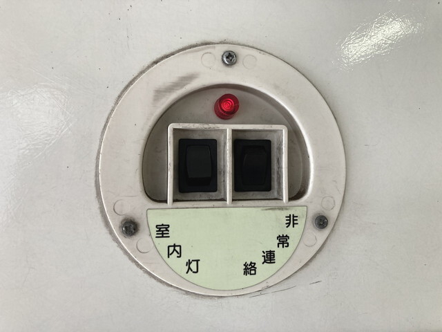 日野デュトロアルミバン小型（2t・3t）[写真28]