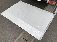 日野デュトロアルミバン小型（2t・3t）[写真07]