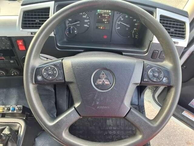 三菱ふそうファイターダンプ中型（4t）[写真15]