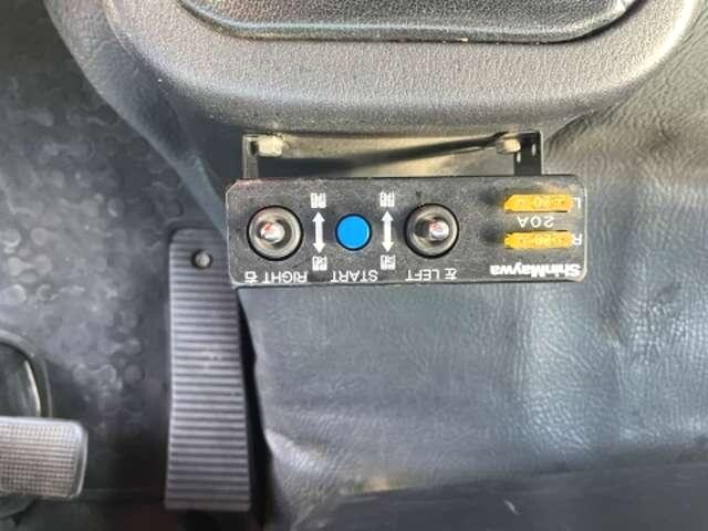 三菱ふそうファイターダンプ中型（4t）[写真16]