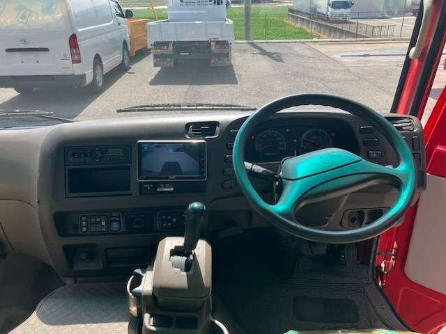 三菱ふそうローザ園児バス[写真07]