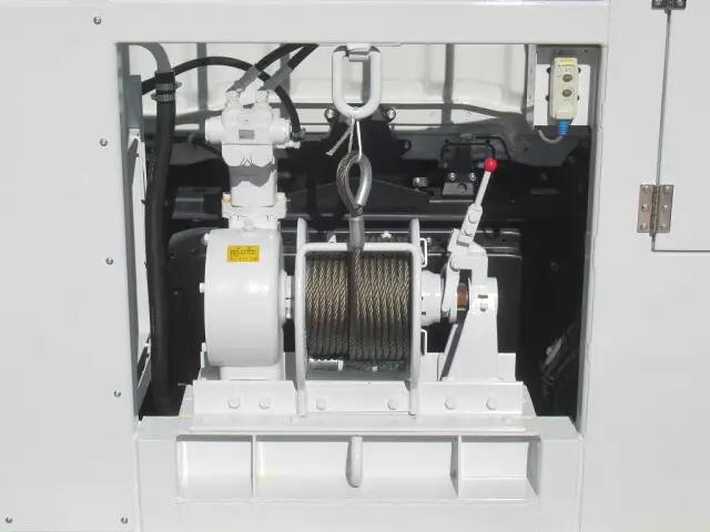 三菱ふそうスーパーグレートセルフローダー大型（10t）[写真10]