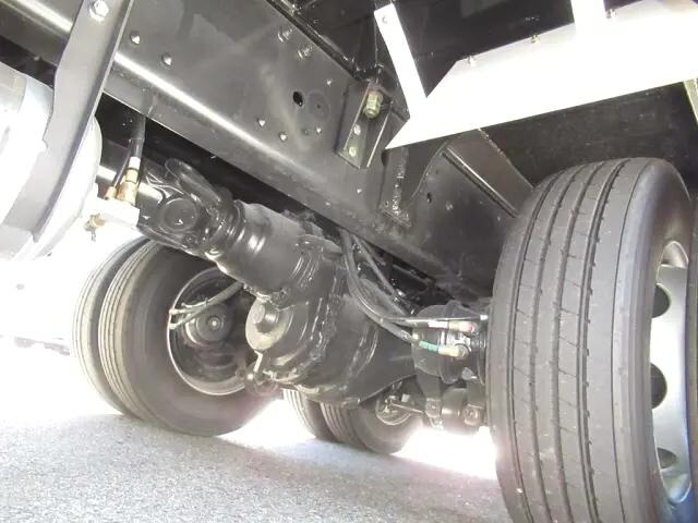 三菱ふそうスーパーグレートセルフローダー大型（10t）[写真23]