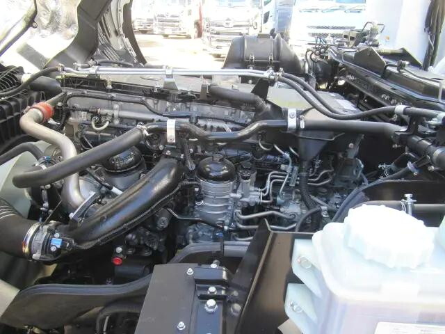 三菱ふそうスーパーグレートセルフローダー大型（10t）[写真27]