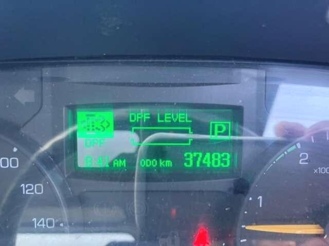 三菱ふそうキャンターパネルバン小型（2t・3t）[写真08]