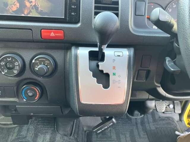 トヨタハイエース園児バス[写真15]